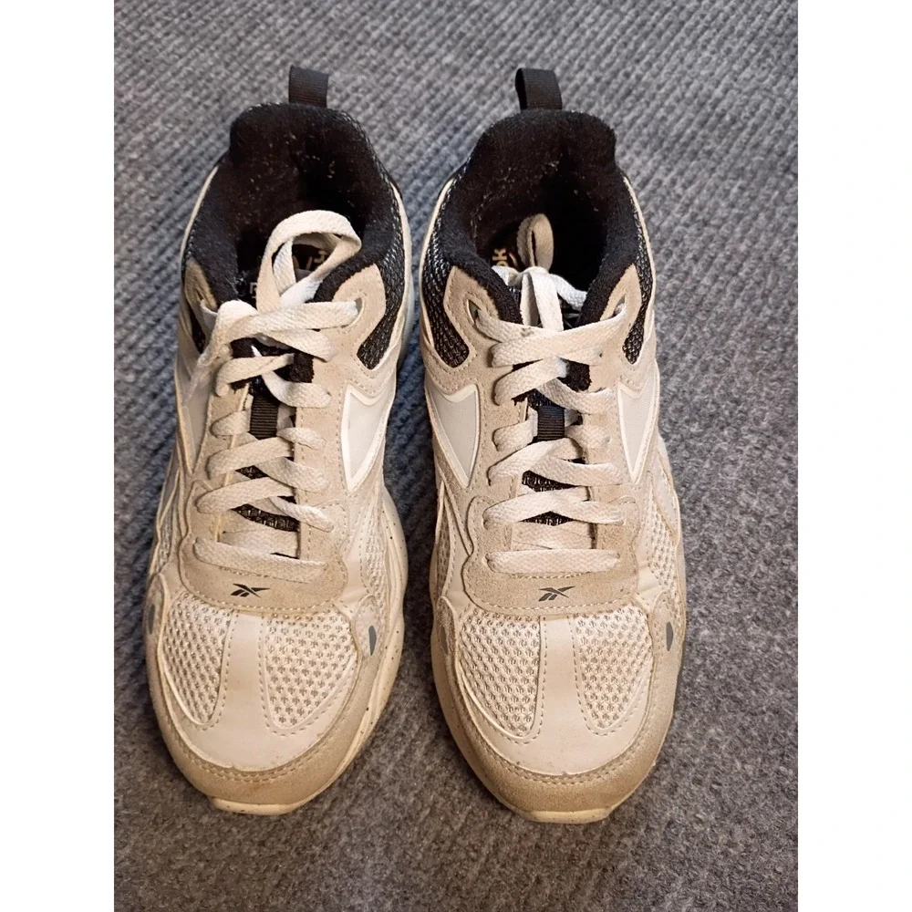 Reebok Charge Male Sneakers Size 7K